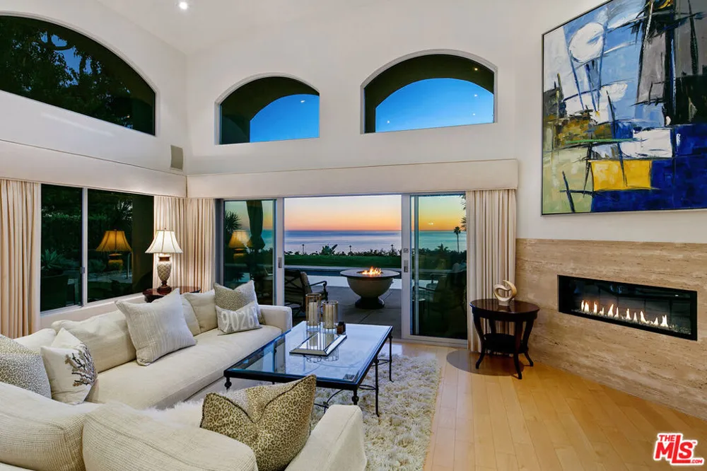24518 Vantage Point Terrace Malibu, CA 90265
