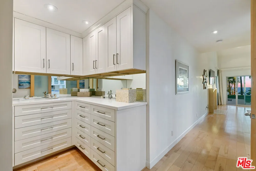 24518 Vantage Point Terrace Malibu, CA 90265