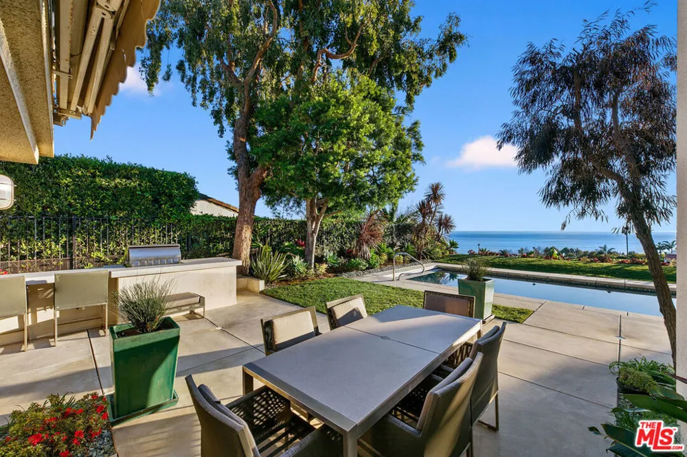 24518 Vantage Point Terrace Malibu, CA 90265
