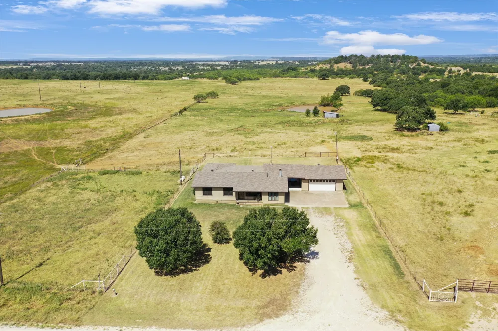 6551 Crooked Creek Road Jacksboro, TX 76458