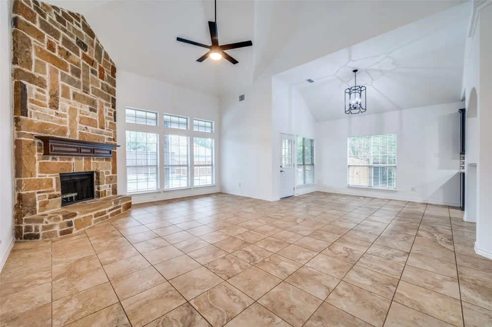 1329 Bateman Lane Celina, TX 75009