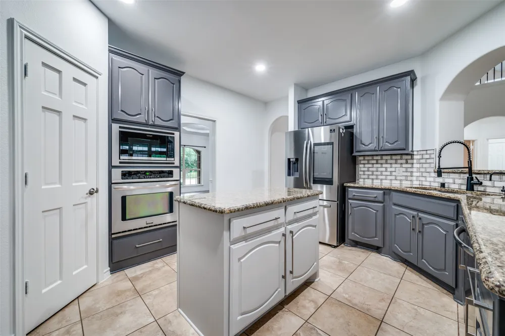 1329 Bateman Lane Celina, TX 75009