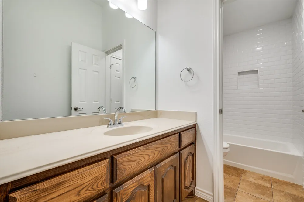 1329 Bateman Lane Celina, TX 75009