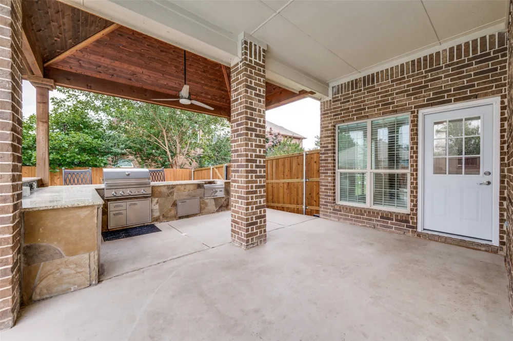 1329 Bateman Lane Celina, TX 75009