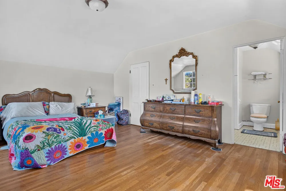 1005 Laurel Road Santa Paula, CA 93060