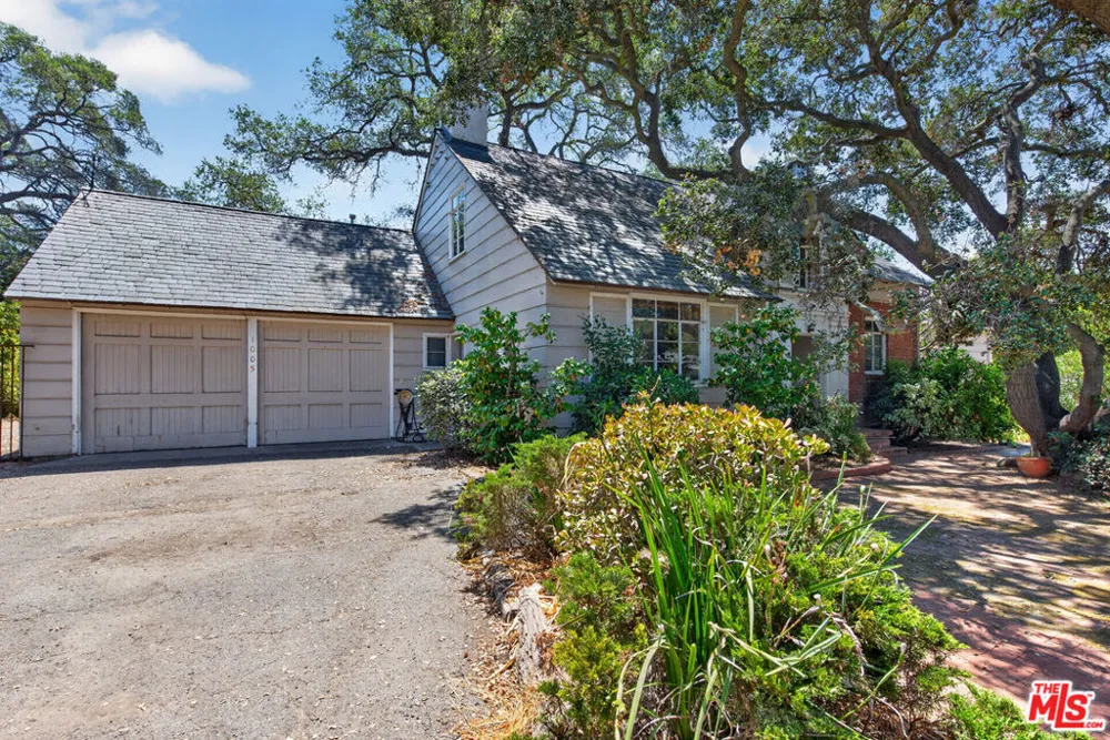 1005 Laurel Road Santa Paula, CA 93060