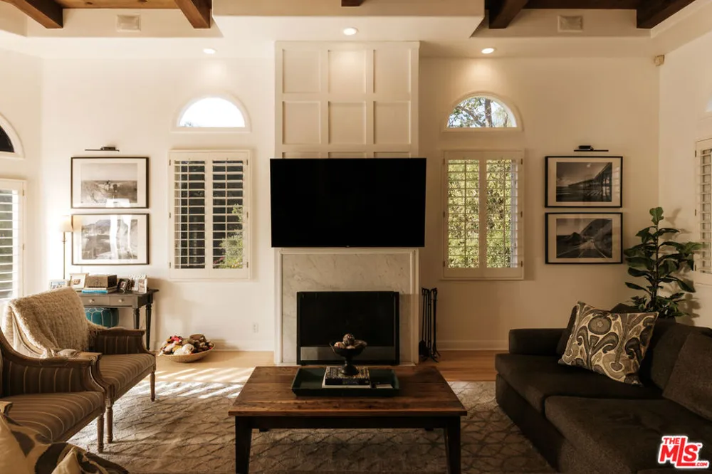 1285 Falling Star Avenue Westlake Village, CA 91362