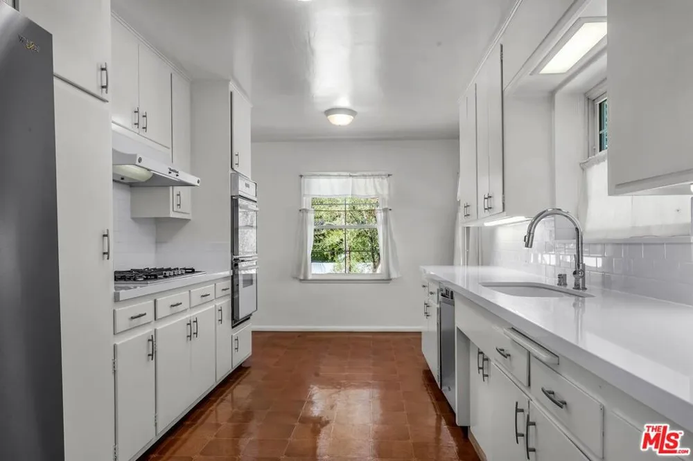 315 26th Street Santa Monica, CA 90402