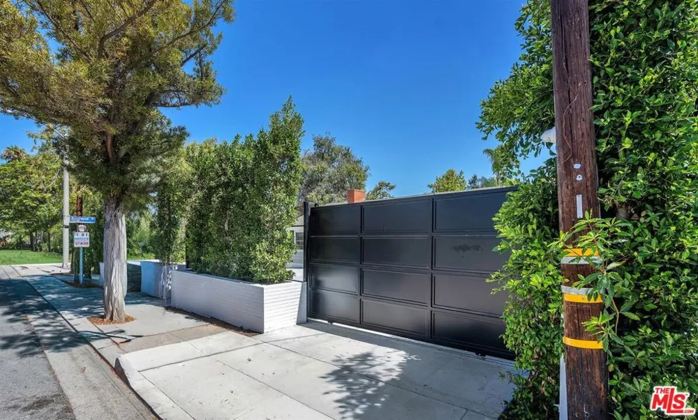 315 26th Street Santa Monica, CA 90402