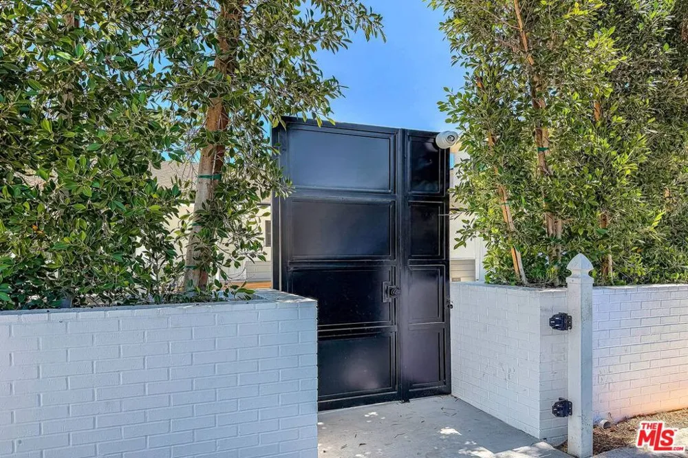 315 26th Street Santa Monica, CA 90402