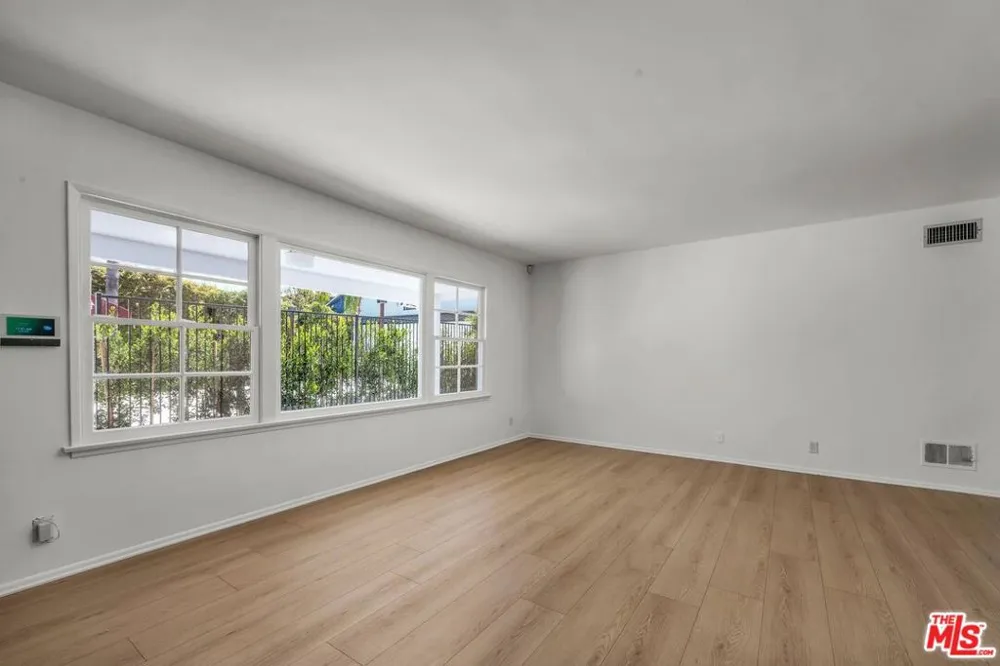 315 26th Street Santa Monica, CA 90402