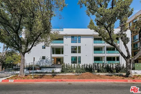 328 Maple Drive #103