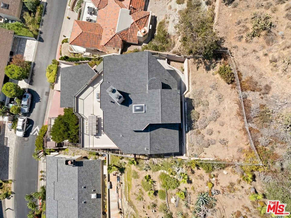 15 Vista De Catalina Laguna Beach, CA 92651