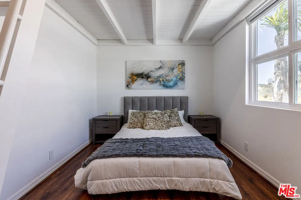 28711 PACIFIC COAST Highway #30 Malibu, CA 90265