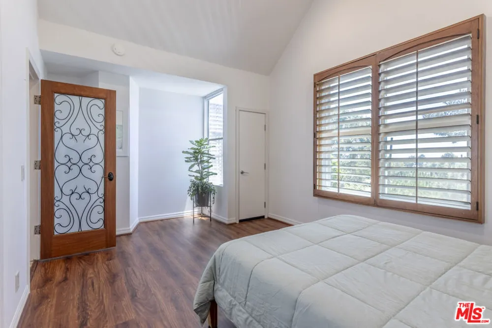 28711 PACIFIC COAST Highway #30 Malibu, CA 90265
