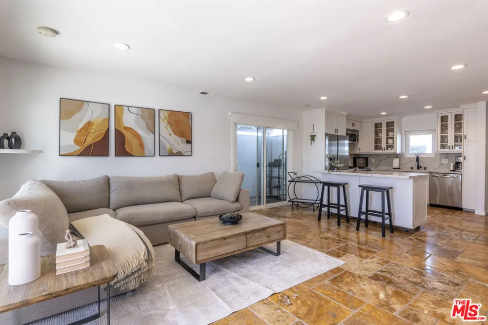 28711 PACIFIC COAST Highway #30 Malibu, CA 90265