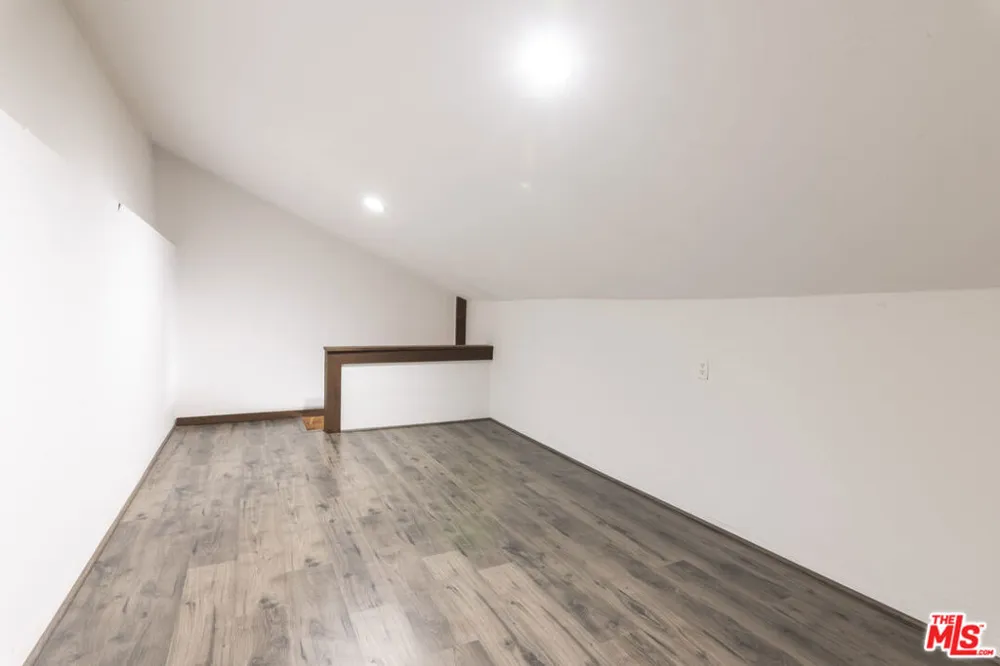 28711 PACIFIC COAST Highway #30 Malibu, CA 90265