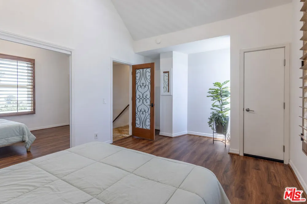 28711 PACIFIC COAST Highway #30 Malibu, CA 90265