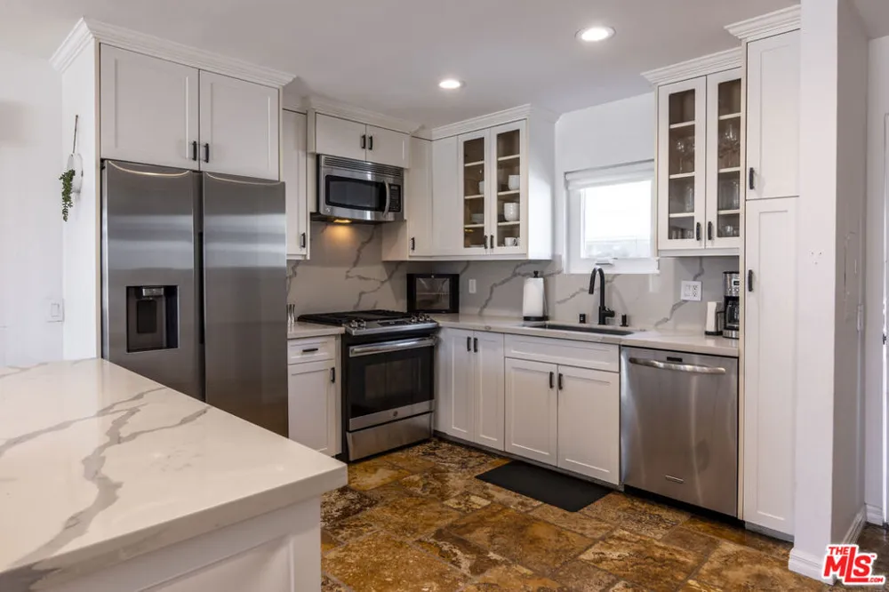 28711 PACIFIC COAST Highway #30 Malibu, CA 90265