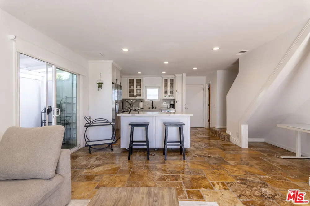 28711 PACIFIC COAST Highway #30 Malibu, CA 90265