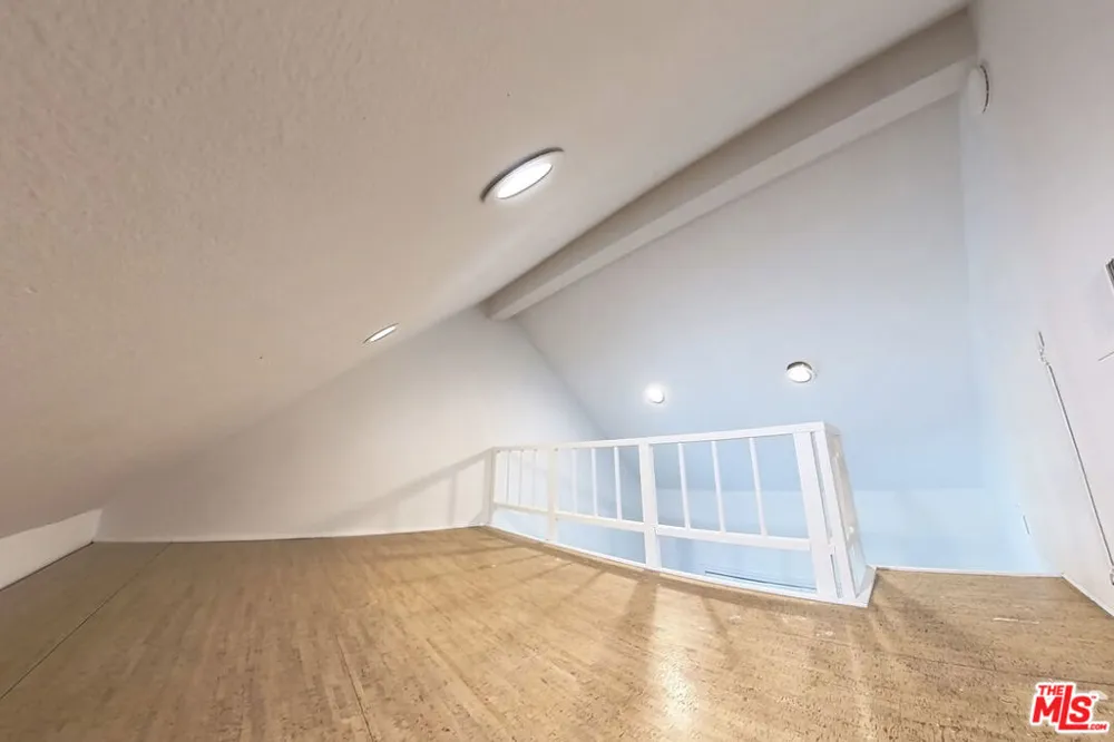 28711 PACIFIC COAST Highway #30 Malibu, CA 90265