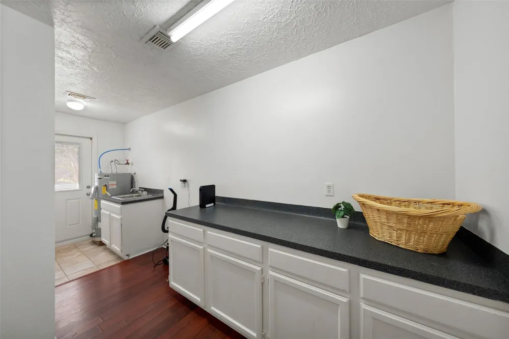 5425 Lazy Court Willis, TX 77318