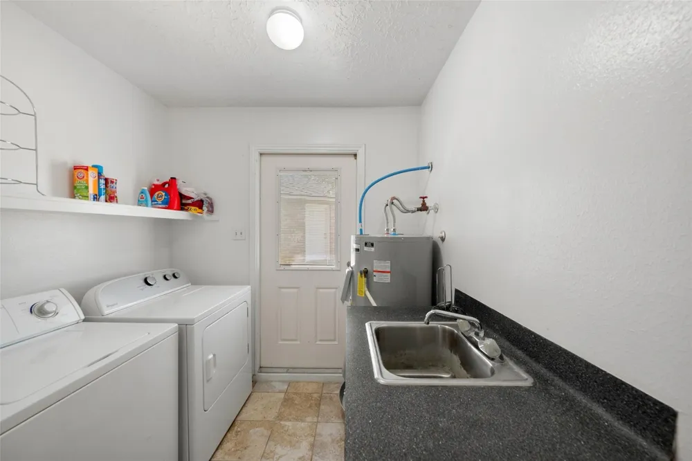 5425 Lazy Court Willis, TX 77318