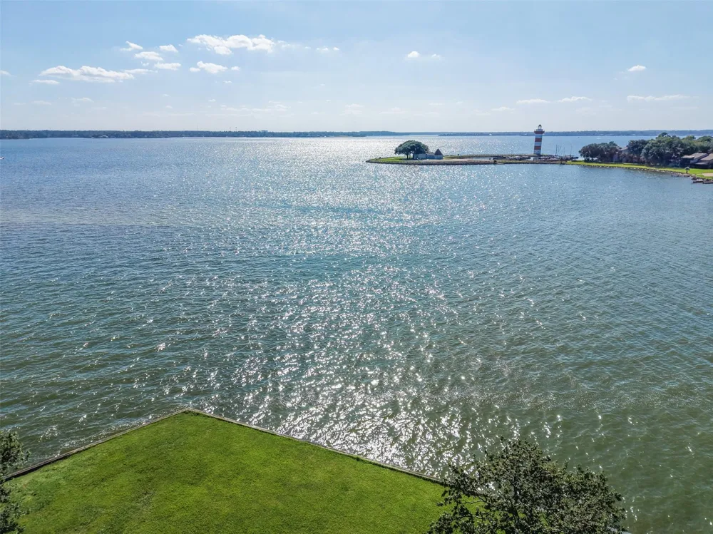 5425 Lazy Court Willis, TX 77318