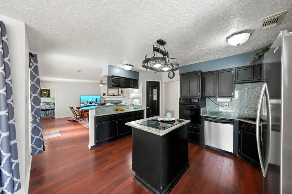 5425 Lazy Court Willis, TX 77318