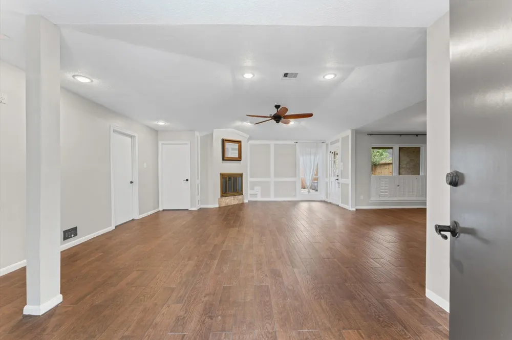 7731 Quail Meadow Drive Houston, TX 77071