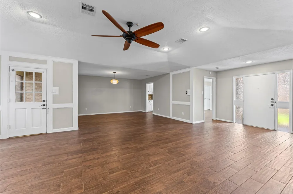 7731 Quail Meadow Drive Houston, TX 77071