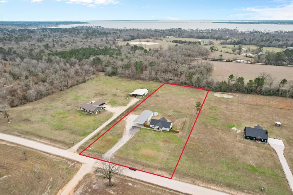 694 Brushy Creek Drive Onalaska, TX 77360