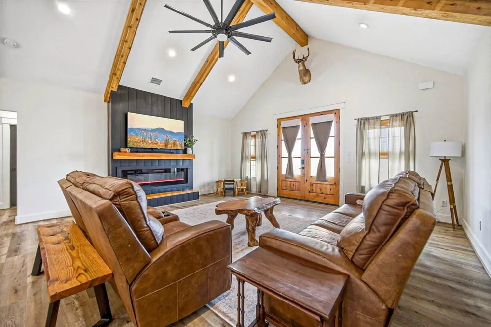 694 Brushy Creek Drive Onalaska, TX 77360