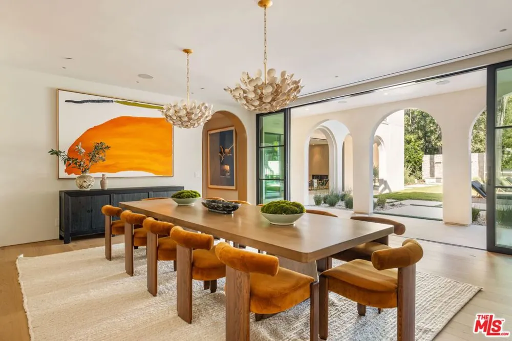 9951 Liebe Drive Beverly Hills, CA 90210
