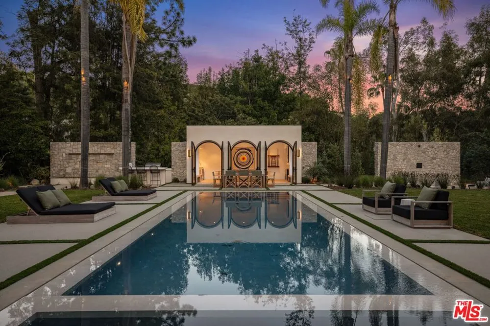 9951 Liebe Drive Beverly Hills, CA 90210
