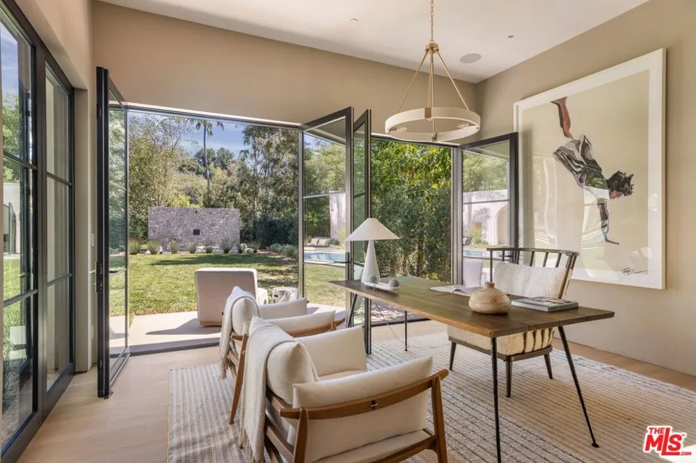 9951 Liebe Drive Beverly Hills, CA 90210