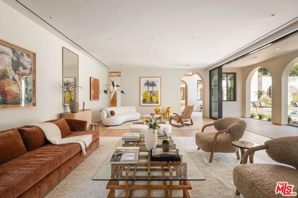 9951 Liebe Drive Beverly Hills, CA 90210