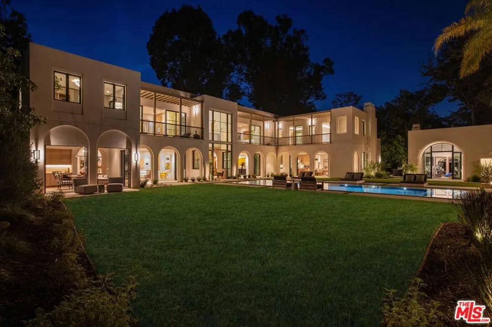 9951 Liebe Drive Beverly Hills, CA 90210