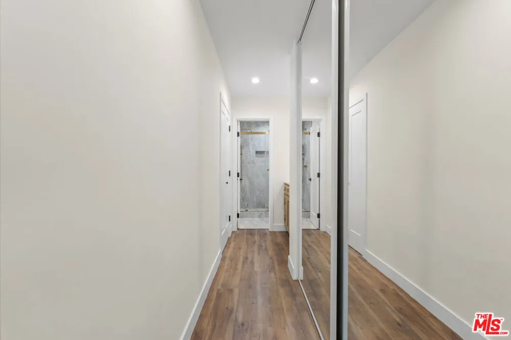 8712 Chessington Drive #261F Inglewood, CA 90305