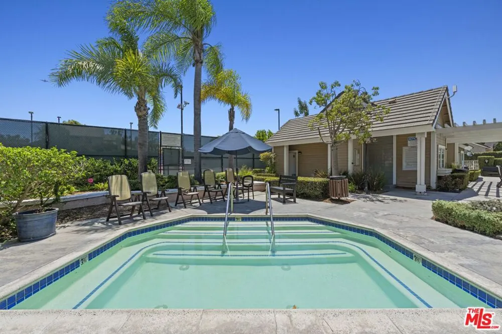 8712 Chessington Drive #261F Inglewood, CA 90305