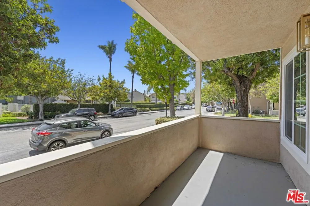 8712 Chessington Drive #261F Inglewood, CA 90305