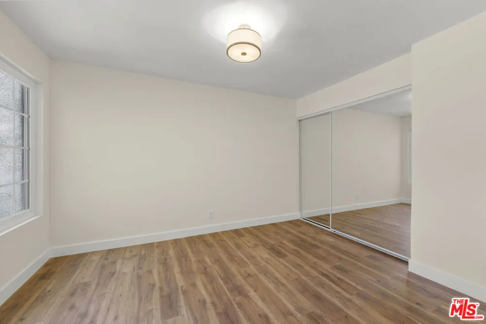 8712 Chessington Drive #261F Inglewood, CA 90305