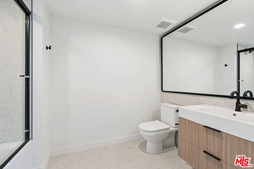 3667 Keystone Avenue #533 Los Angeles, CA 90034
