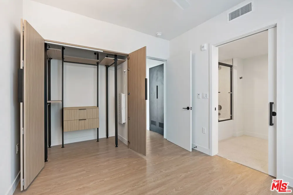 3667 Keystone Avenue #533 Los Angeles, CA 90034