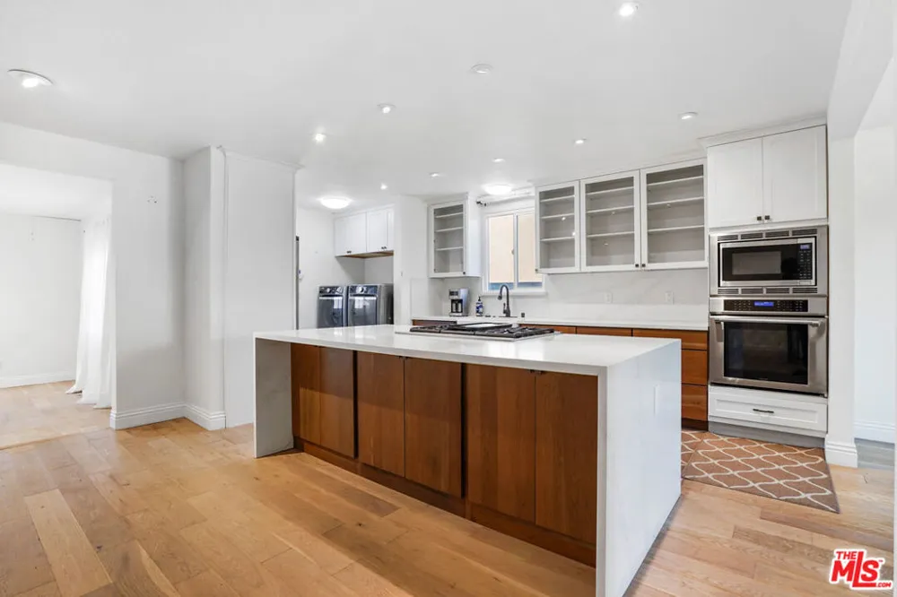 649 TUFTS AVENUE Burbank, CA 91504