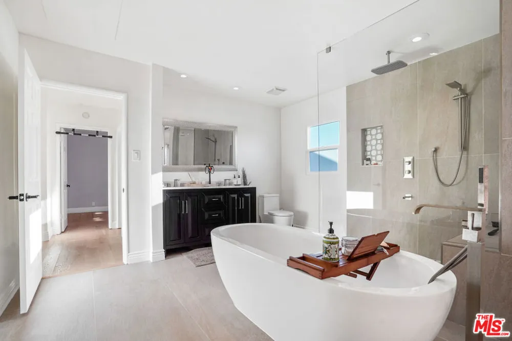 649 TUFTS AVENUE Burbank, CA 91504