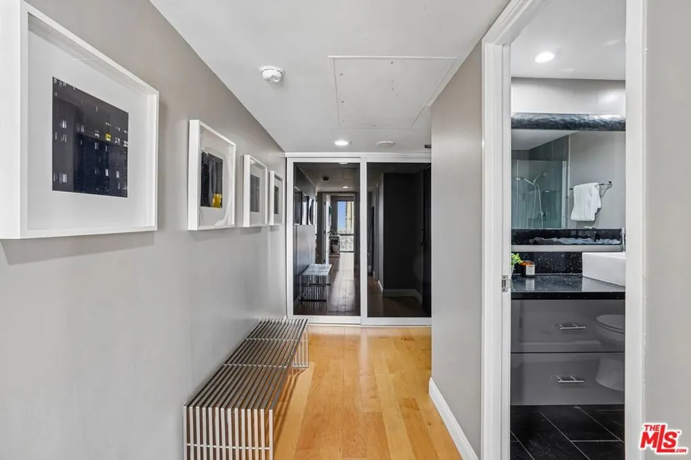 800 W 1st Street #2805 Los Angeles, CA 90012