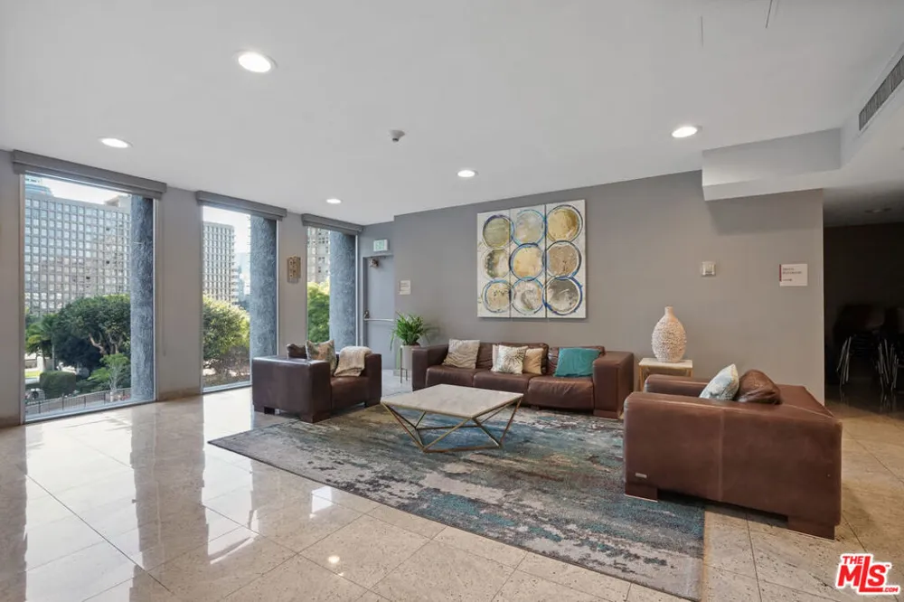 800 W 1st Street #2805 Los Angeles, CA 90012