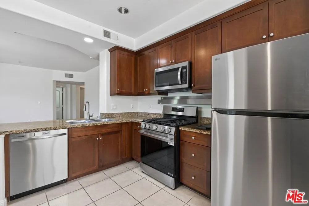 360 W Avenue 26 #107 Los Angeles, CA 90031