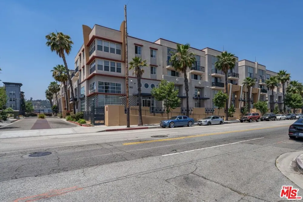360 W Avenue 26 #107 Los Angeles, CA 90031